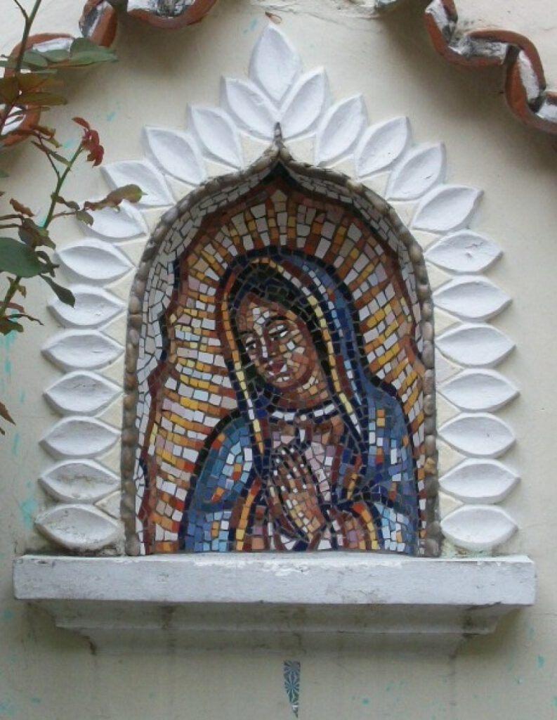 Virgen de Guadalupe formato pequeño (Casa Particular)